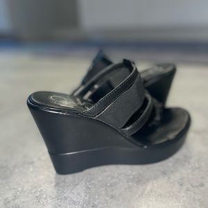 Jessica Simpson platform wedge
